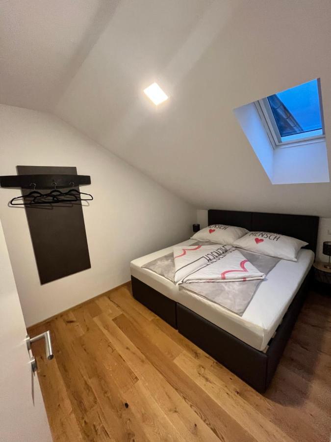 Neues Traunsee Apartment Altmuenster Exterior photo